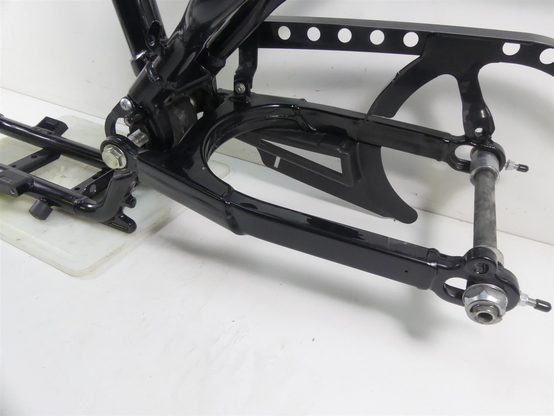 2019 Harley XL883 N Sportster Iron Straight Frame Chassis & Swingarm With Texas Salvage Title - 47000031 {{ shop.shopifyCountryName }} - Mototech271