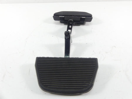 2013 Harley Touring FLHTK Electra Glide Rear Passenger Floor Board Set 52719-10 {{ shop.shopifyCountryName }} - Mototech271