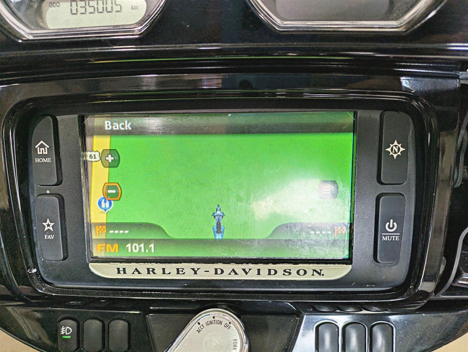 2014 Harley Touring FLHTK Electra Glide Boom! Box 6.5GT Radio Display 76000076