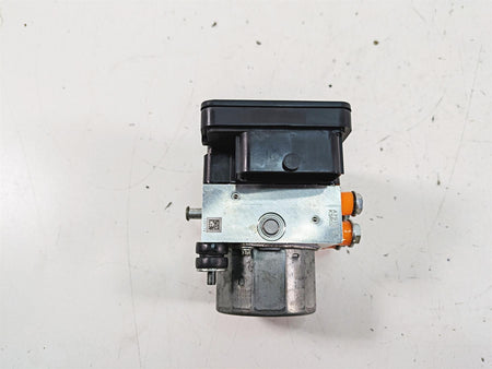 2015 Harley Touring FLHXS Street Glide Abs Brake Pump Module 41100013A {{ shop.shopifyCountryName }} - Mototech271