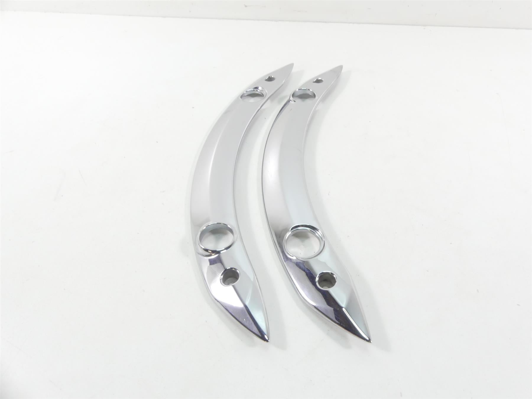 2020 Indian Roadmaster Rear Fender Side Chrome Struts Covers 5139599 5139598 {{ shop.shopifyCountryName }} - Mototech271