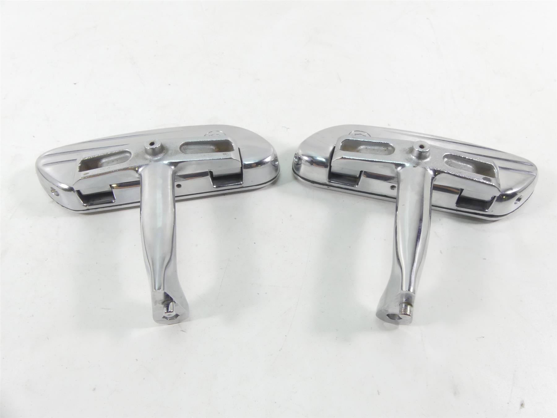 2004 Harley FLHTC SE CVO Electra Glide Rear Chrome Floorboard Set 47373-04 {{ shop.shopifyCountryName }} - Mototech271