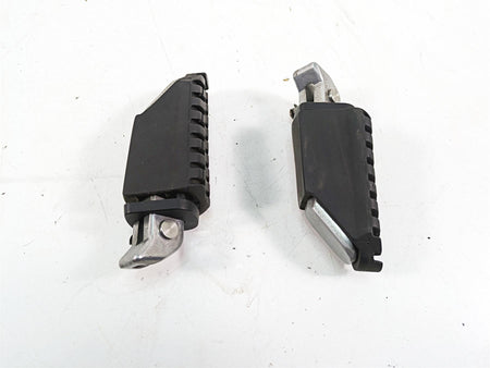 2012 Triumph Tiger 800XC ABS Rear Passenger Footpeg Set T2084401 T2084402 {{ shop.shopifyCountryName }} - Mototech271