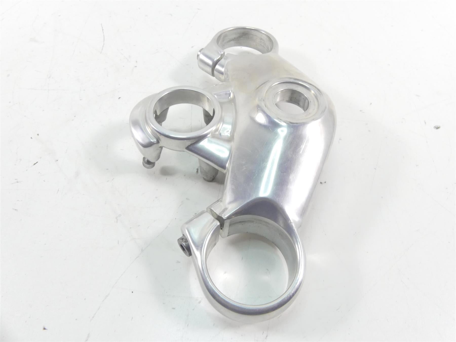 2017 Triumph Thruxton 1200R Upper Triple Tree Steering Head 52mm T2044813 {{ shop.shopifyCountryName }} - Mototech271