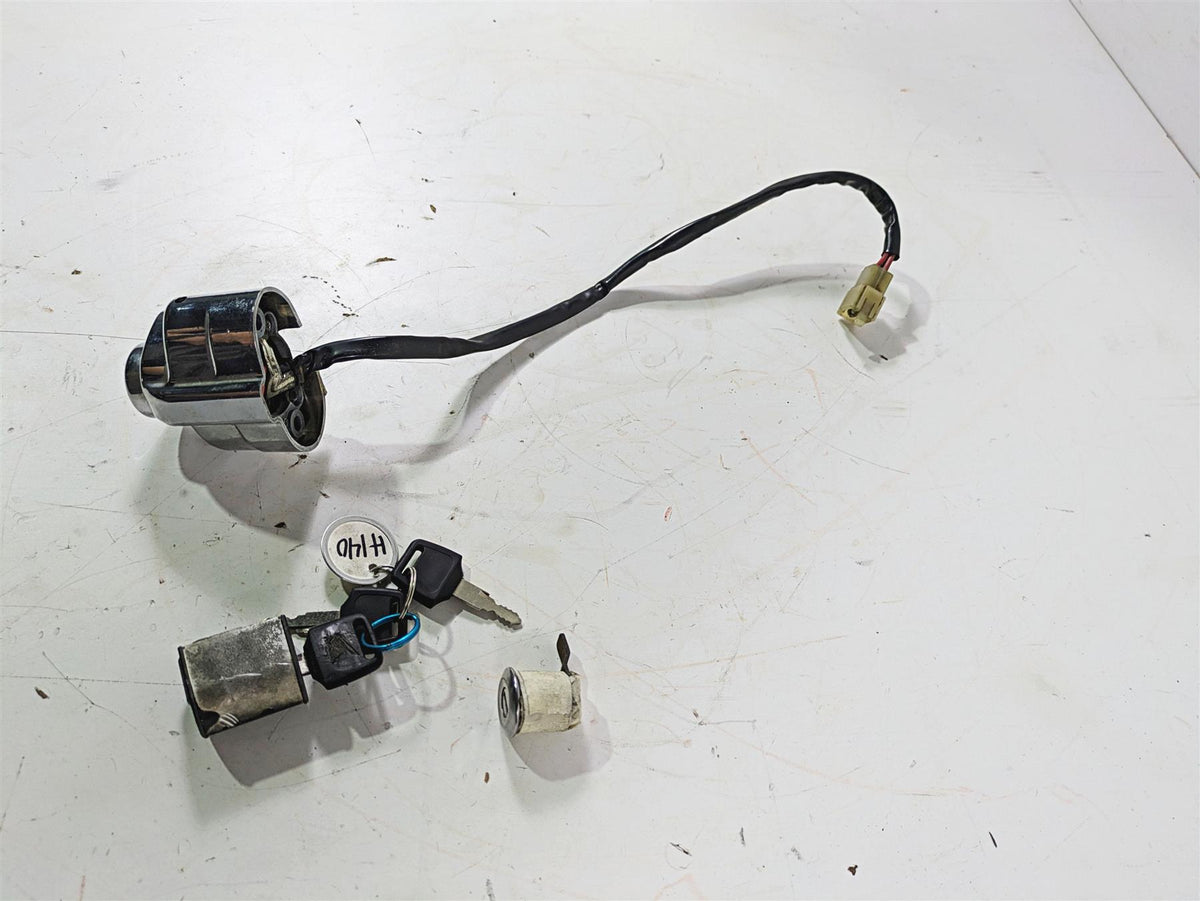 2002 Honda VT1100 Shadow Sabre Ignition Switch Key Lock Set 35010-MAA-A30 {{ shop.shopifyCountryName }} - Mototech271