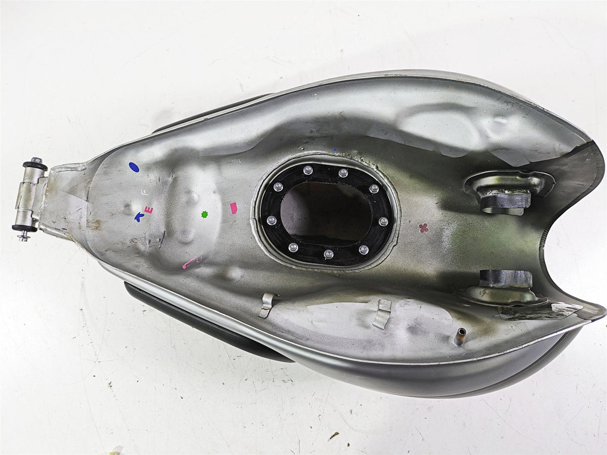 2020 Triumph Street Scrambler 900 Fuel Gas Petrol Tank -Dents T2403301 T2403305 {{ shop.shopifyCountryName }} - Mototech271