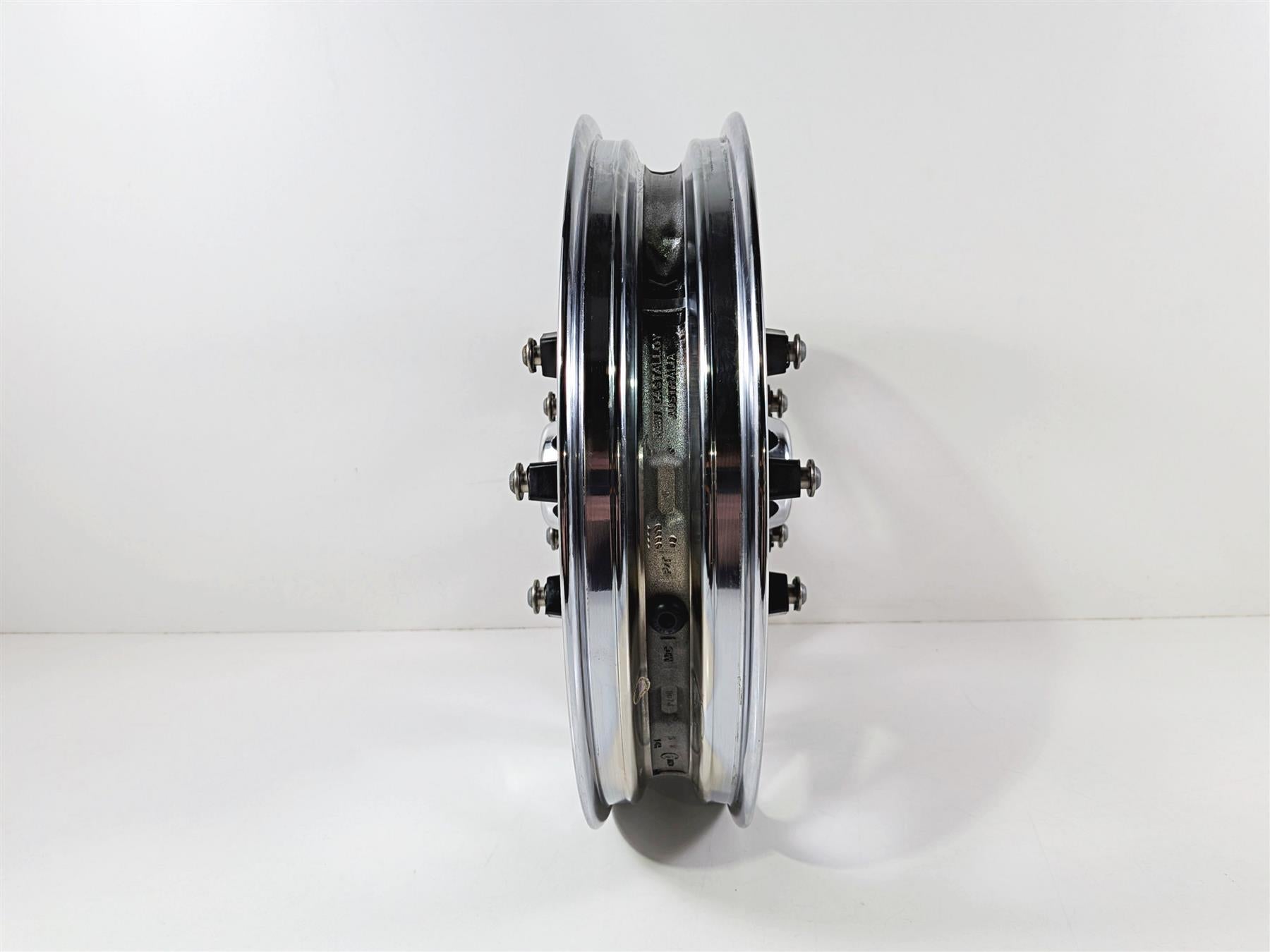 2018 Harley Touring FLHTCU Electra Glide Front Wheel Rim 17x3 Impeller Chrome 43300019-Mototech271