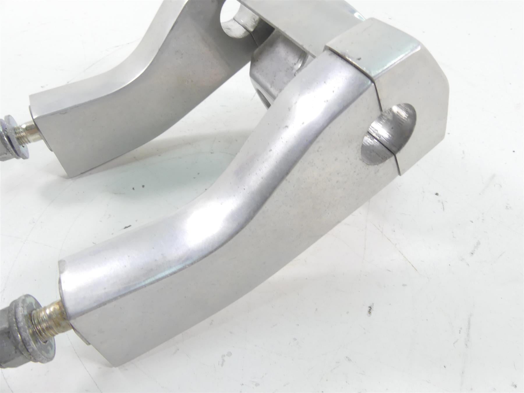 2003 Honda VTX1800 C Handlebar Riser Speedo Holder Mount Set 53231-MCH-000 {{ shop.shopifyCountryName }} - Mototech271