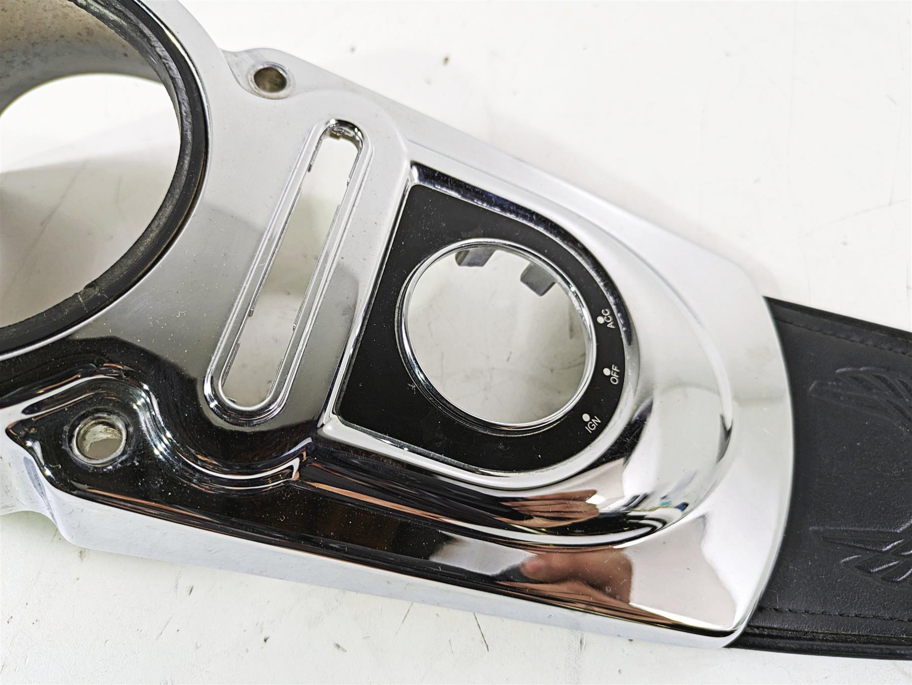 2012 Harley FLD Dyna Switchback Upper Tank Dash Chrome Cover 71204-04 {{ shop.shopifyCountryName }} - Mototech271
