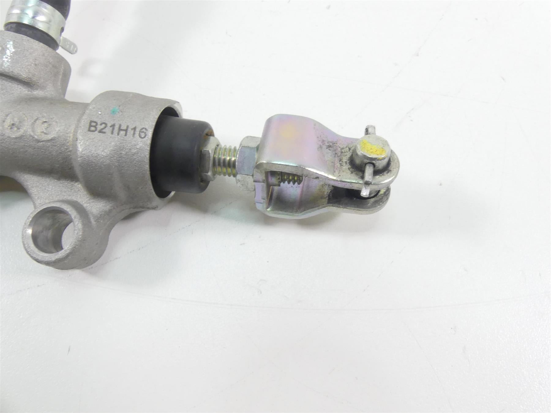 2022 Kawasaki KLR650 KL650 Adv Nissin Rear Brake Master Cylinder 43015-0777 {{ shop.shopifyCountryName }} - Mototech271