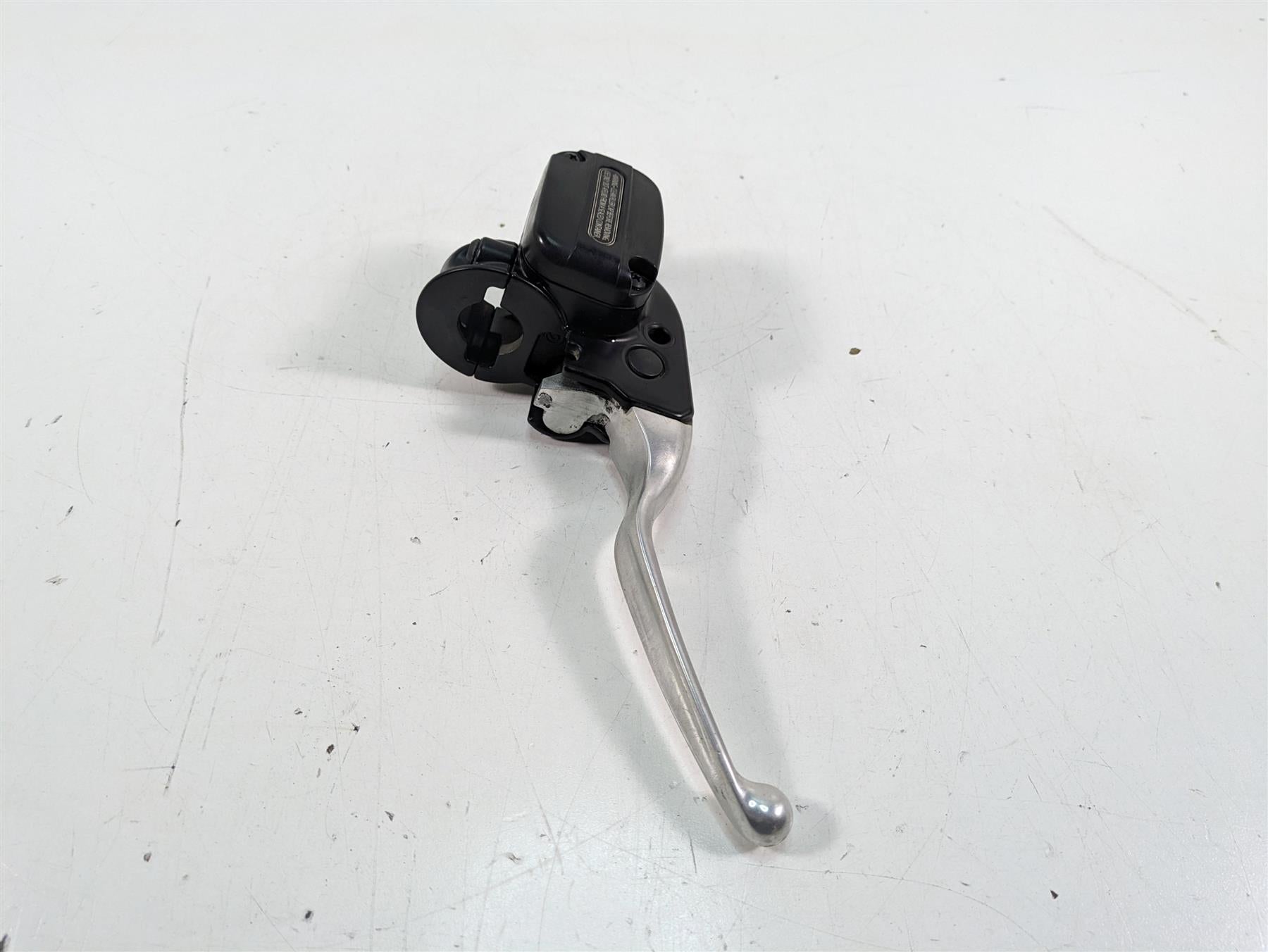 2014 Harley Touring FLHTK Electra Glide Front Brake Master Cylinder 44551-08F {{ shop.shopifyCountryName }} - Mototech271