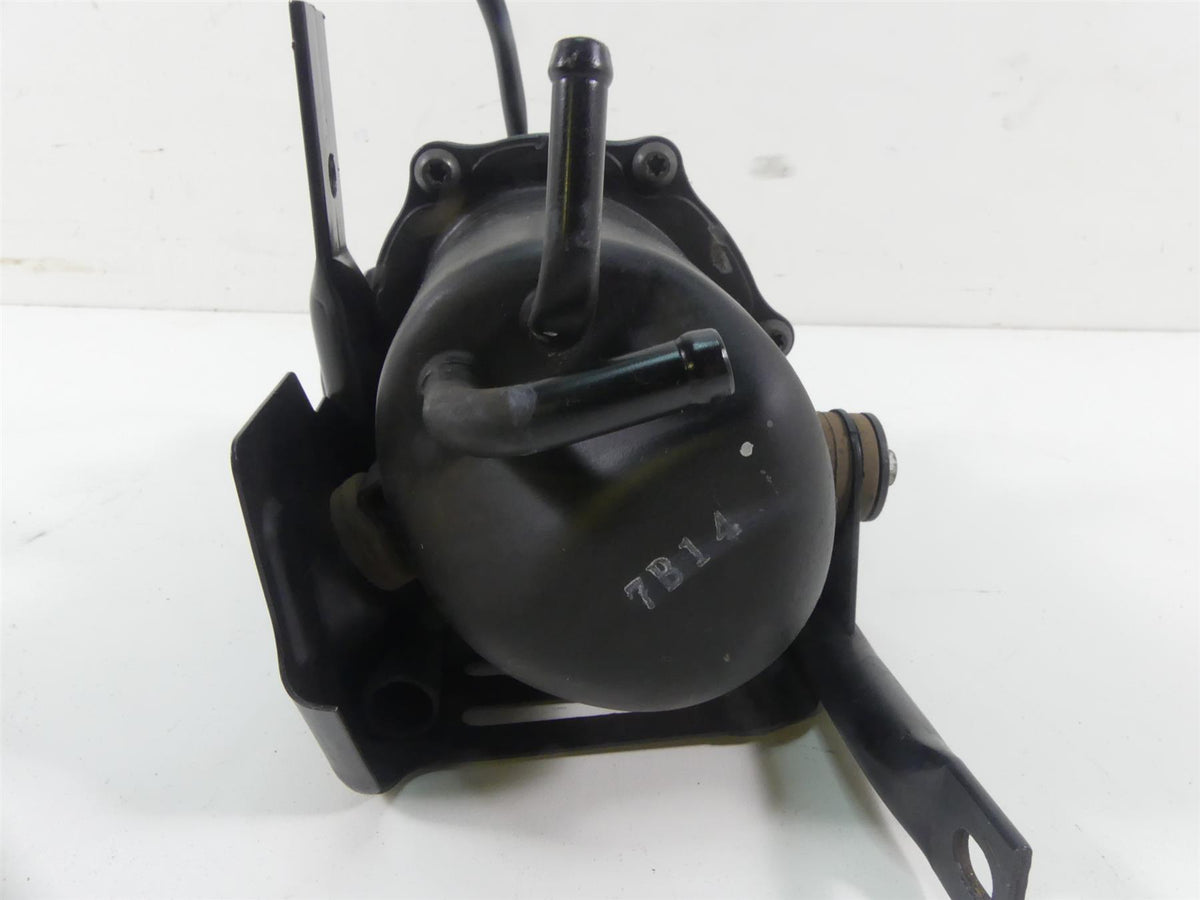 2007 Honda VTX1800 T1 Fuel Gas Petrol Pump - Tested 16700-MCV-R12 16700-MCV-R13 {{ shop.shopifyCountryName }} - Mototech271