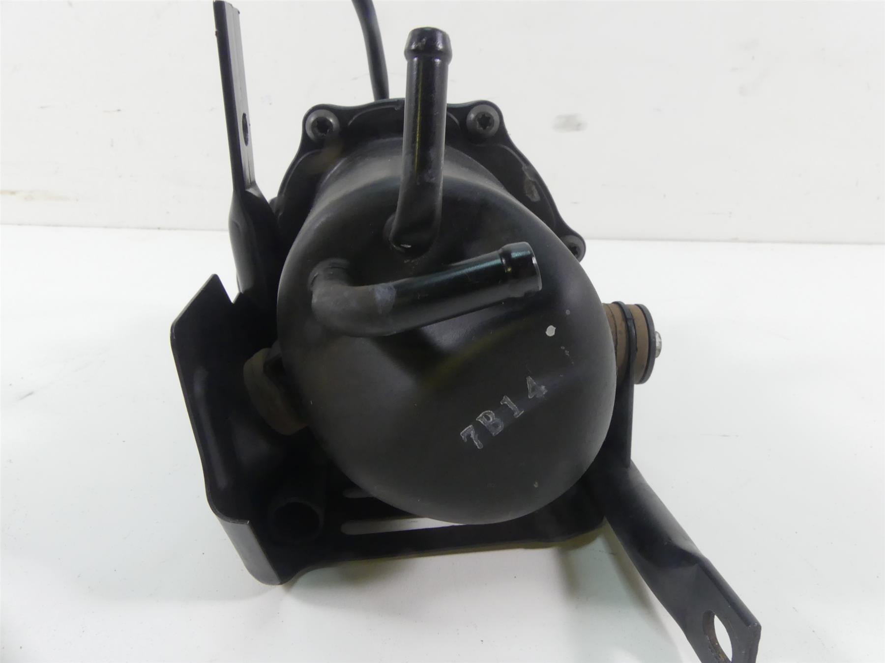 2007 Honda VTX1800 T1 Fuel Gas Petrol Pump - Tested 16700-MCV-R12 16700-MCV-R13 {{ shop.shopifyCountryName }} - Mototech271