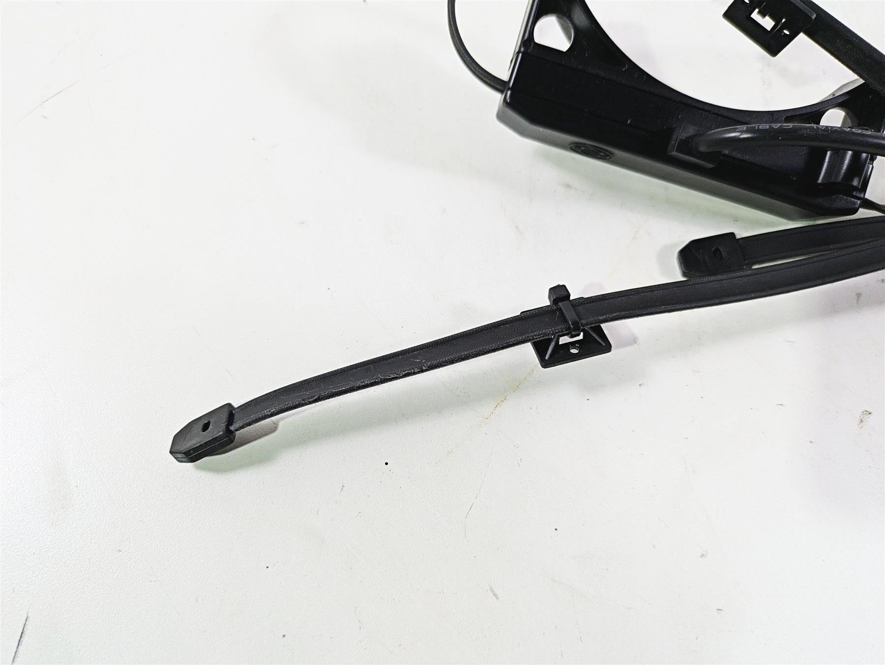 2010 Harley Touring FLHX Street Glide Audio Hidden Antenna 76000863 {{ shop.shopifyCountryName }} - Mototech271