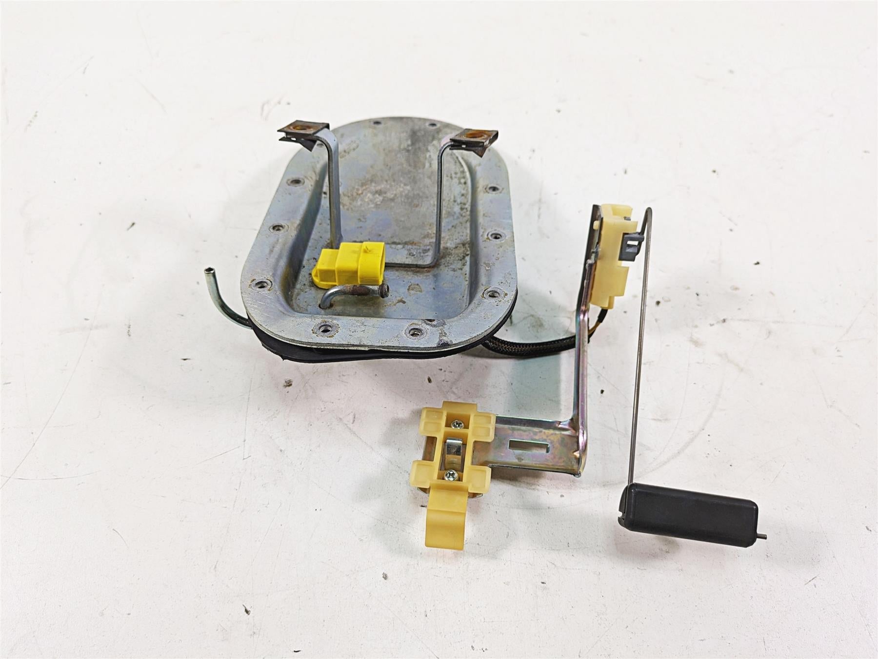 2005 Harley Dyna FXDL Low Rider Fuel Gas Petrol Level Sending Unit 75219-04 {{ shop.shopifyCountryName }} - Mototech271