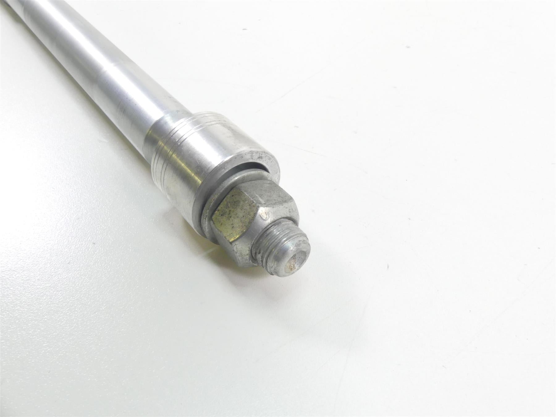 2016 Harley Touring FLHTP Electra Glide Front Wheel Spindle Axle 25mm 41547-07A {{ shop.shopifyCountryName }} - Mototech271