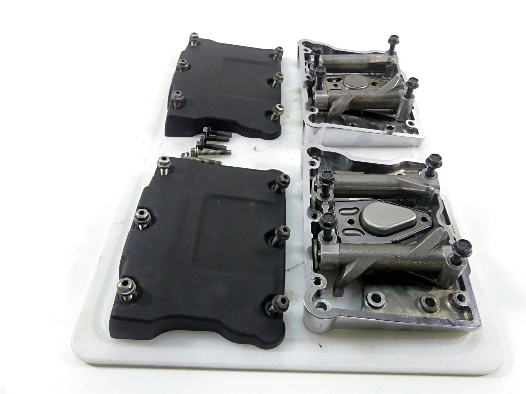 2017 Harley Dyna FXDB Street Bob Black Rocker Box Valve Cover Set 17571-99 {{ shop.shopifyCountryName }} - Mototech271