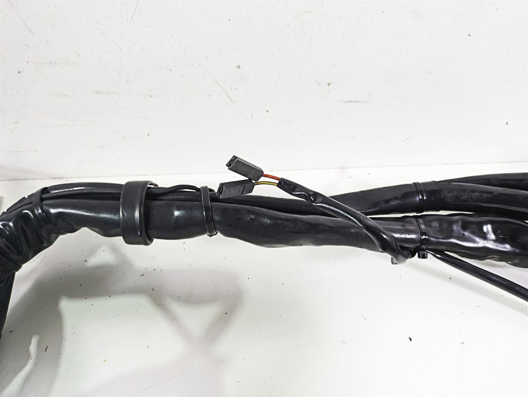 2003 Harley Touring FLHTCUI 100TH E-Glide Main Wiring Loom - For Parts 70985-03 {{ shop.shopifyCountryName }} - Mototech271