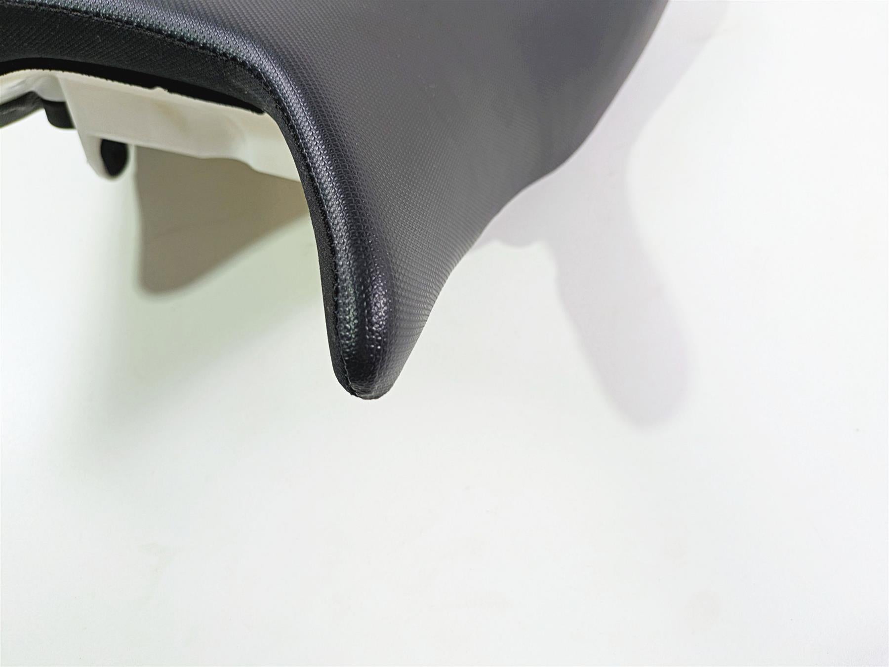 2023 Suzuki GSX1300 RR Hayabusa Front Rider Seat Saddle 45100-10L01-QUZ {{ shop.shopifyCountryName }} - Mototech271