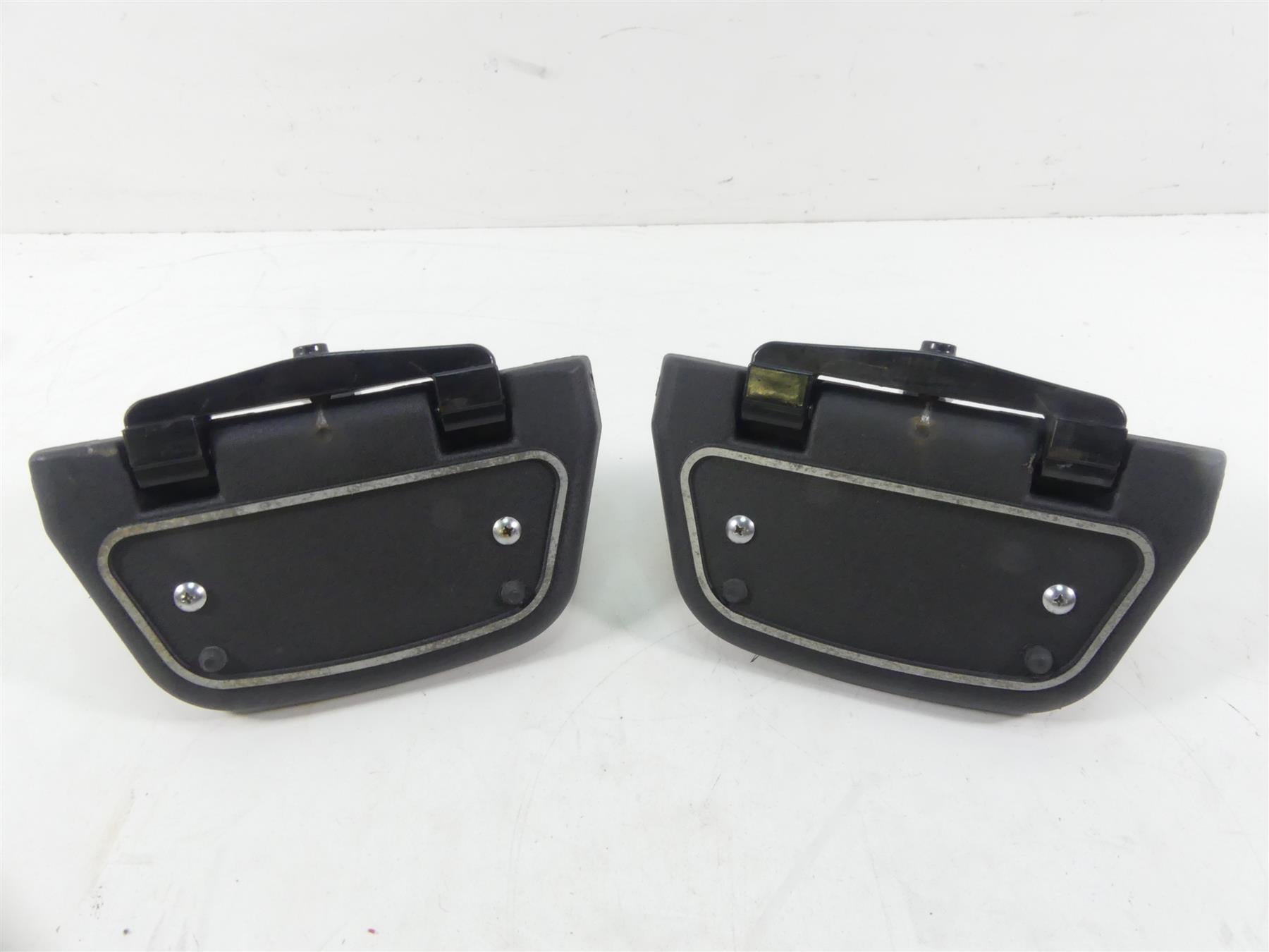 2001 Harley Touring FLHRCI Road King Rear Passenger Floor Board Set 52719-93B {{ shop.shopifyCountryName }} - Mototech271