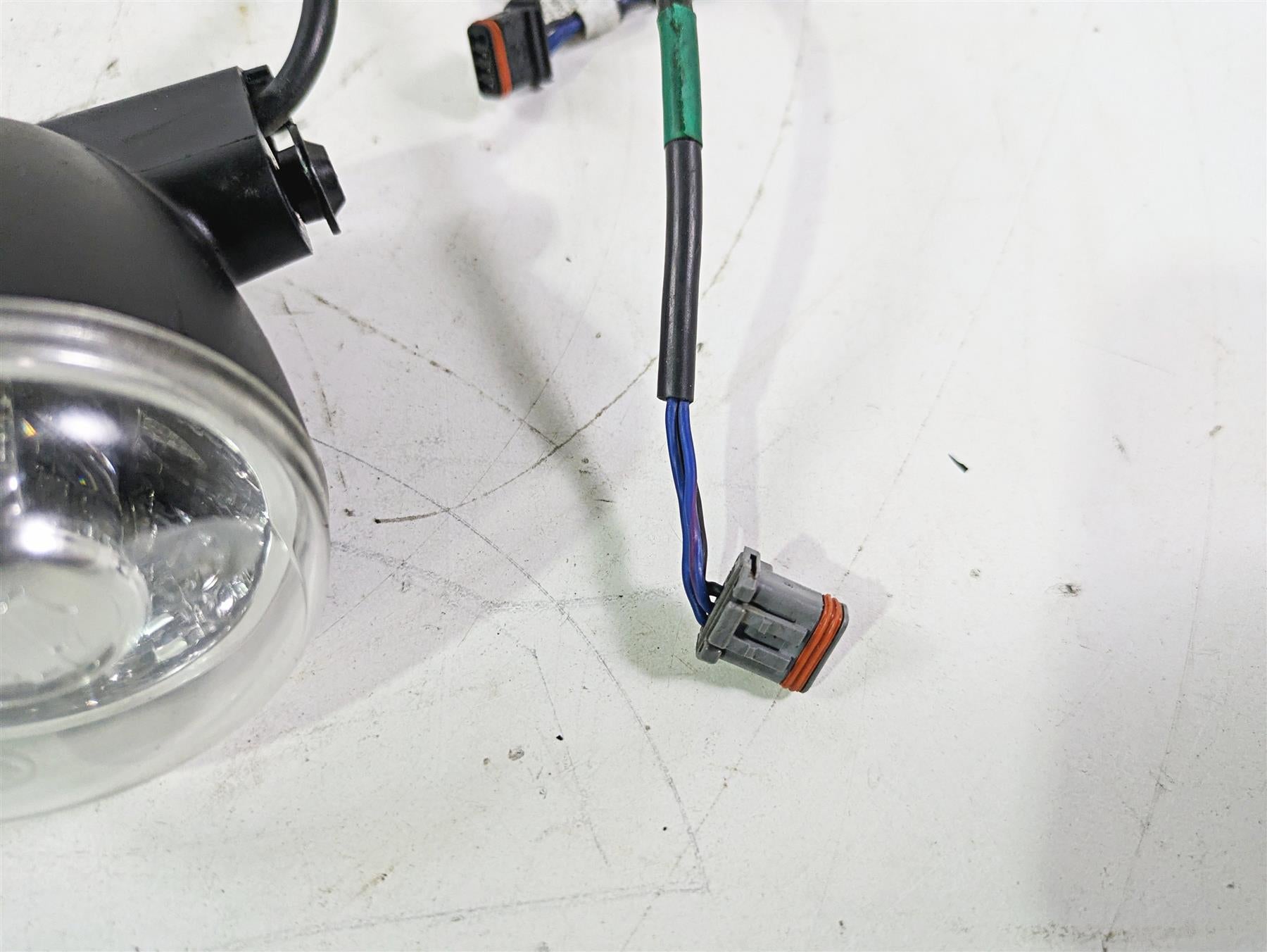 2022 Harley RA1250 S Pan America Front Turn Signal Blinker Set 67801165 {{ shop.shopifyCountryName }} - Mototech271