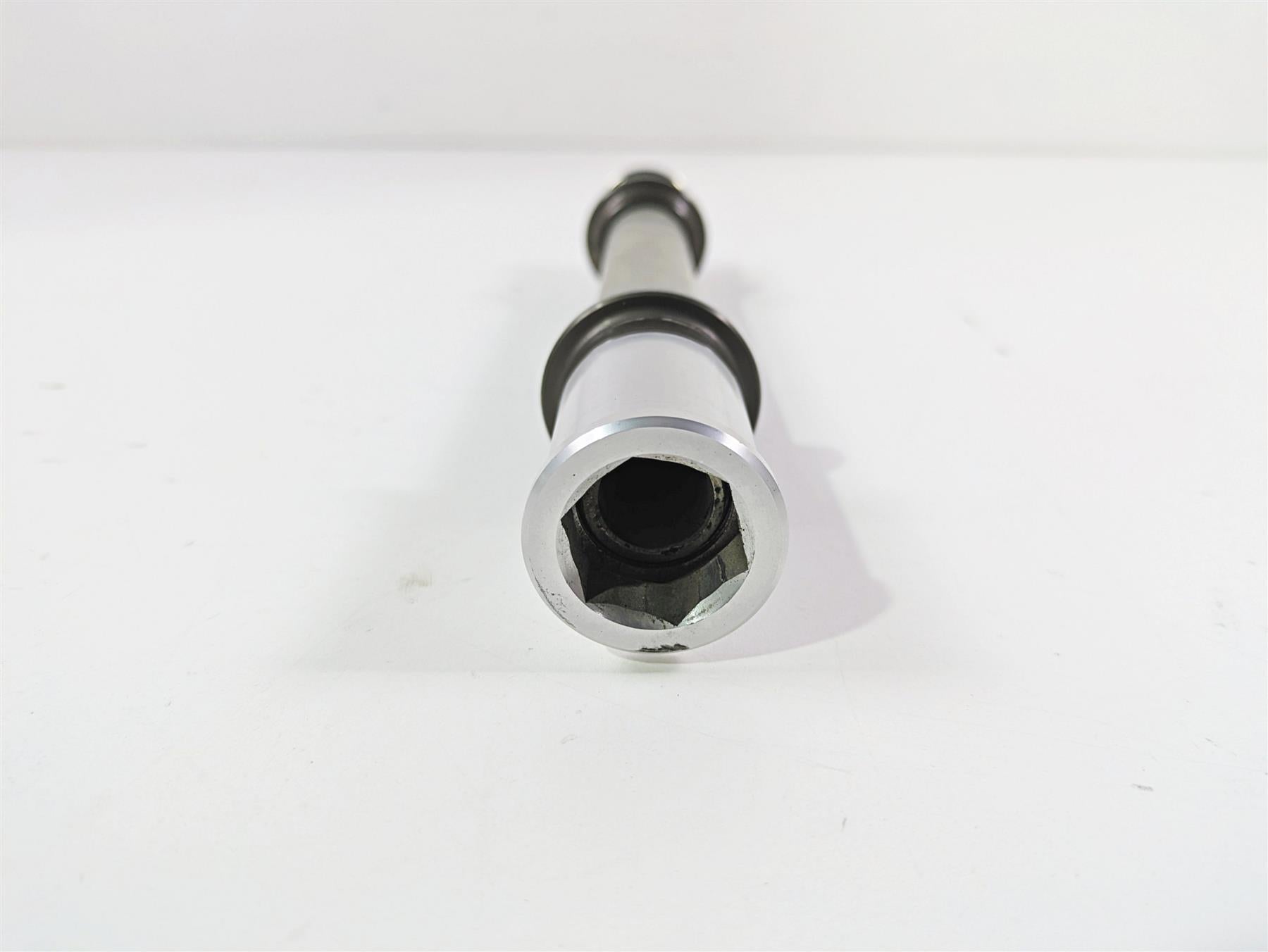 2023 Kawasaki ZX1400 ZX14R Ninja Front Axle Wheel Spindle & Spacers 41068-0604 {{ shop.shopifyCountryName }} - Mototech271