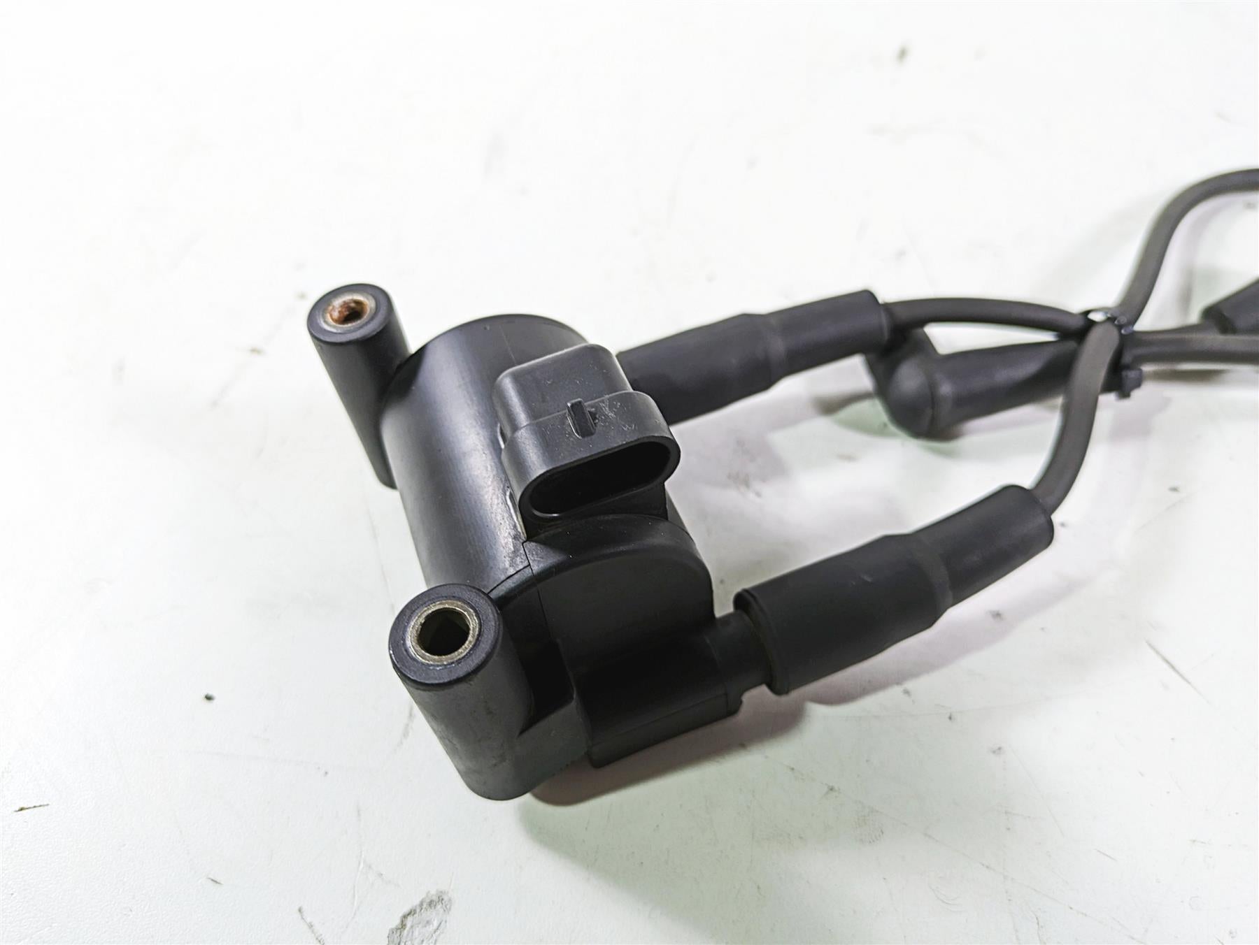2012 Harley FLD Dyna Switchback Delphi Ignition Coil Wire Plugs 31696-07A {{ shop.shopifyCountryName }} - Mototech271