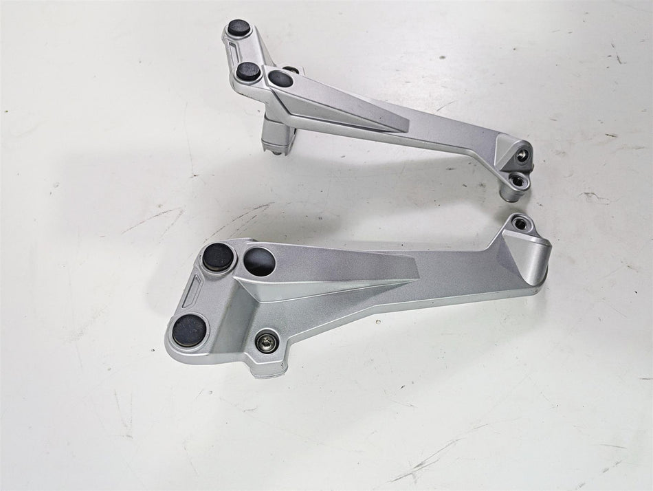 2010 BMW R1200GS K25 Saddlebag Mount Bracket Holder Set 46547695986 {{ shop.shopifyCountryName }} - Mototech271