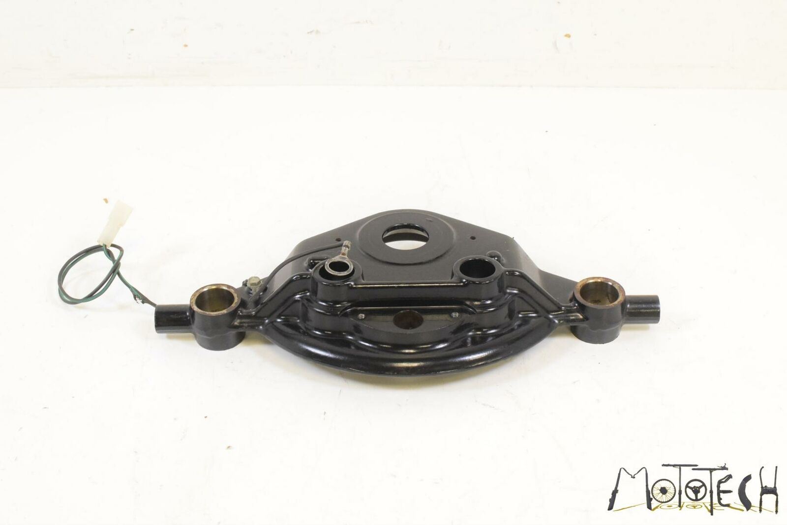 2011 Harley Touring FLTRU Road Glide Ultra Upper Triple Tree Clamp 45435-10 {{ shop.shopifyCountryName }} - Mototech271