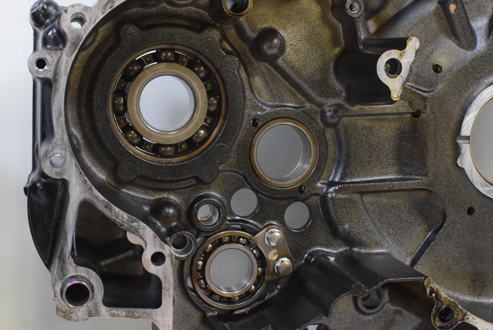 2004 Suzuki VZ1600 Marauder Engine Motor Crank Case Housing Set K1400-15394 {{ shop.shopifyCountryName }} - Mototech271