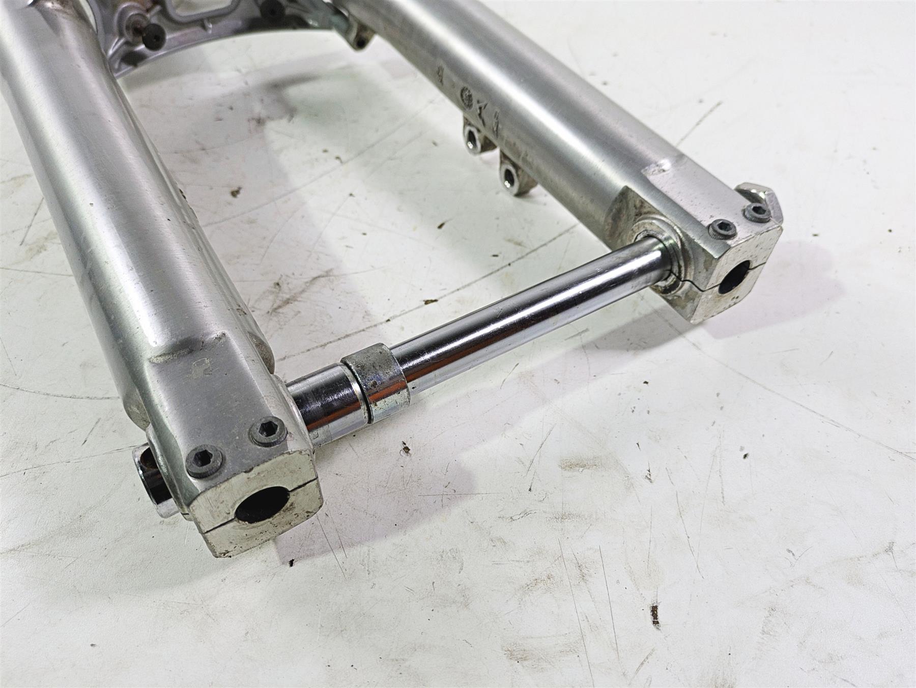 1998 Moto Guzzi California 1100 EV Front End Fork Triple Tree + Riser GU03490200 {{ shop.shopifyCountryName }} - Mototech271