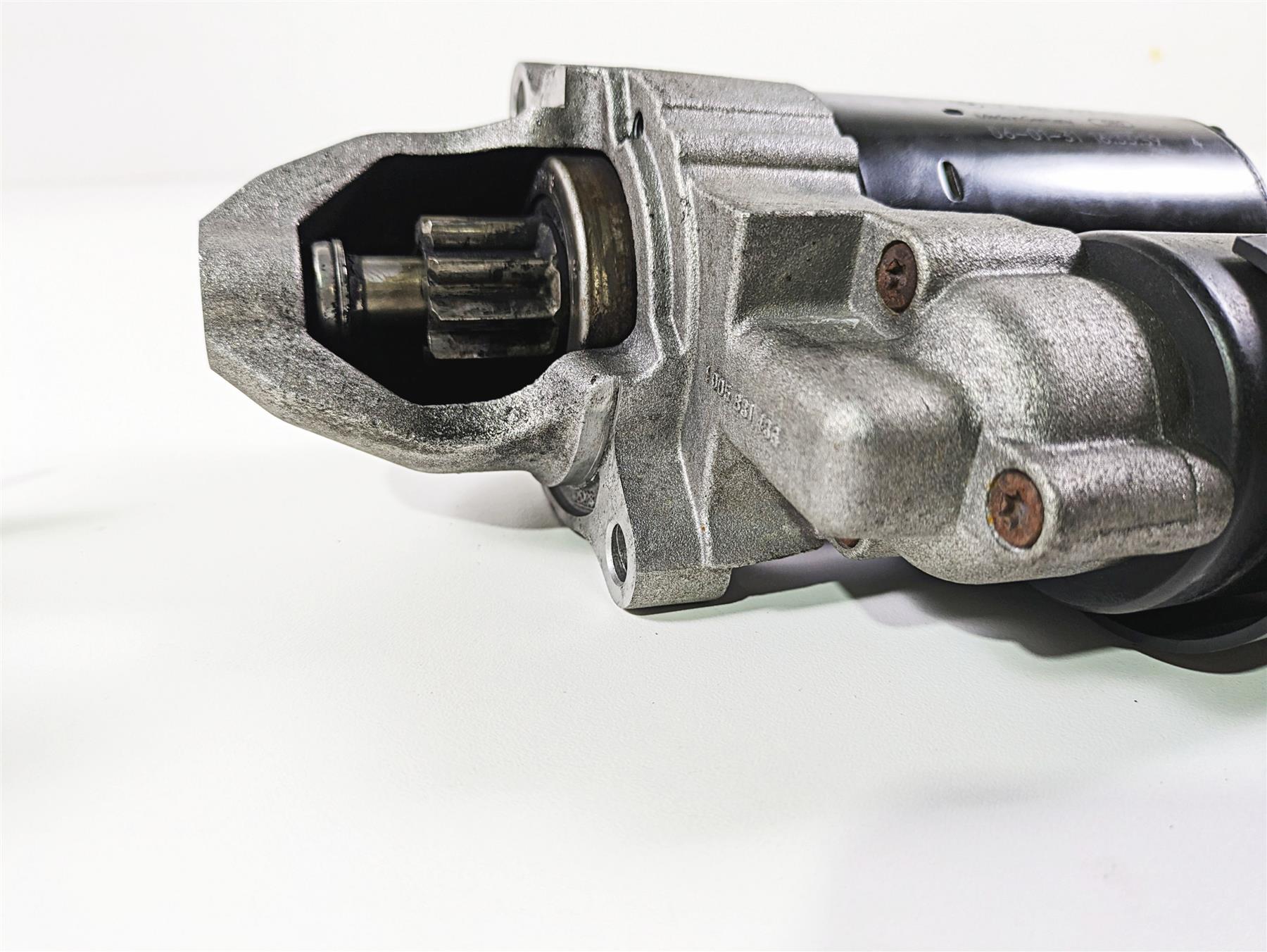 2006 BMW R1200GS K255 Adv Engine Starter Motor & Cover 12417712231 {{ shop.shopifyCountryName }} - Mototech271