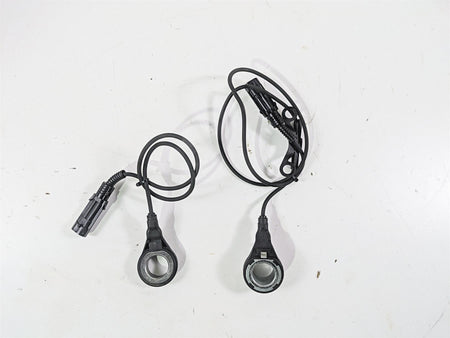 2014 Harley FLS Softail Slim Abs Wheel Speed Sensor Set 40982-11 40985-11 {{ shop.shopifyCountryName }} - Mototech271