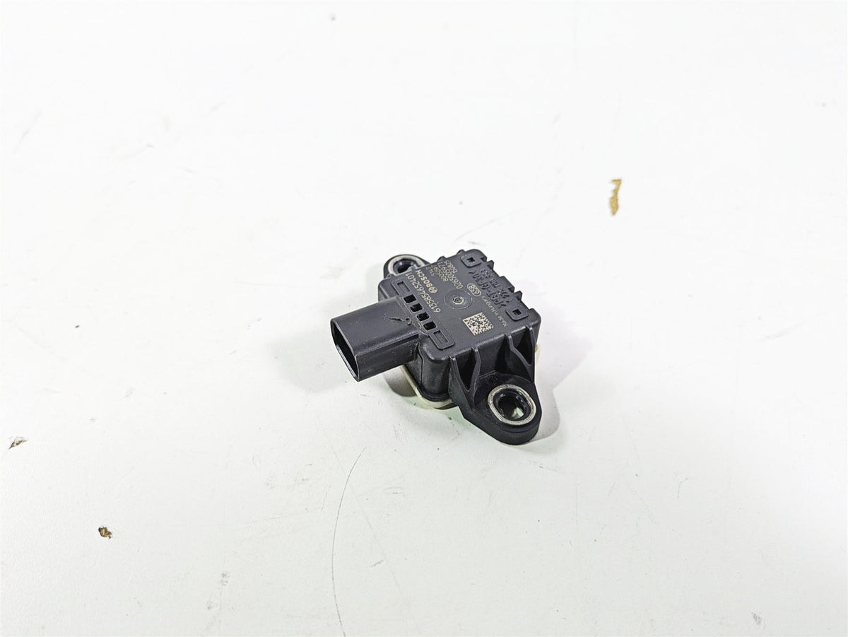 2016 BMW S1000RR K46 Bosch Speed Sensor Drehratensensor 61358546524 61358388688 {{ shop.shopifyCountryName }} - Mototech271