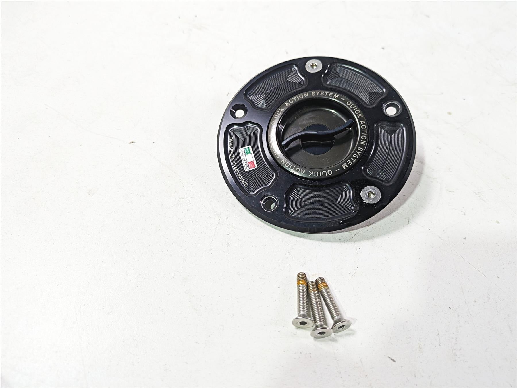 2018 Suzuki GSX1300 R Hayabusa Twm Aluminum Fuel Gas Petrol Tank Cap TSPR.02 {{ shop.shopifyCountryName }} - Mototech271