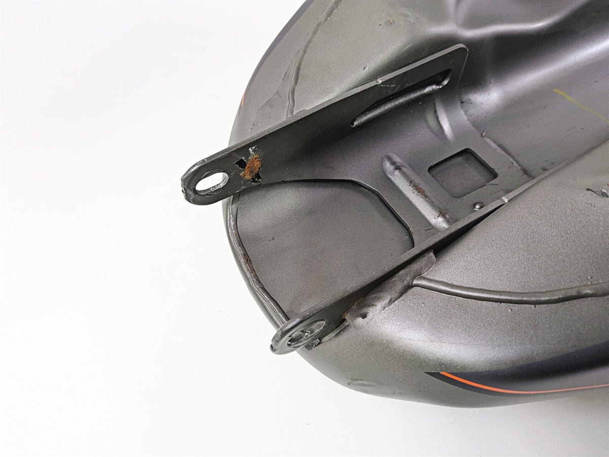 2019 Harley Softail FXDR 114 Fuel Gas Petrol Tank READ 61000677 {{ shop.shopifyCountryName }} - Mototech271