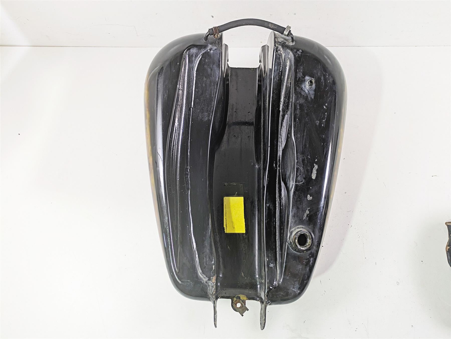 2010 Harley Dyna FXDB Street Bob Custom Paint Fender & Fuel Tank Set 61593-10 {{ shop.shopifyCountryName }} - Mototech271