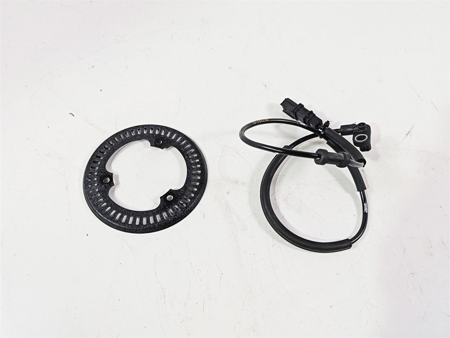 2020 Kawasaki Z900 ZR900 Front Abs Brake Wheel Speed Sensor 21176-0911