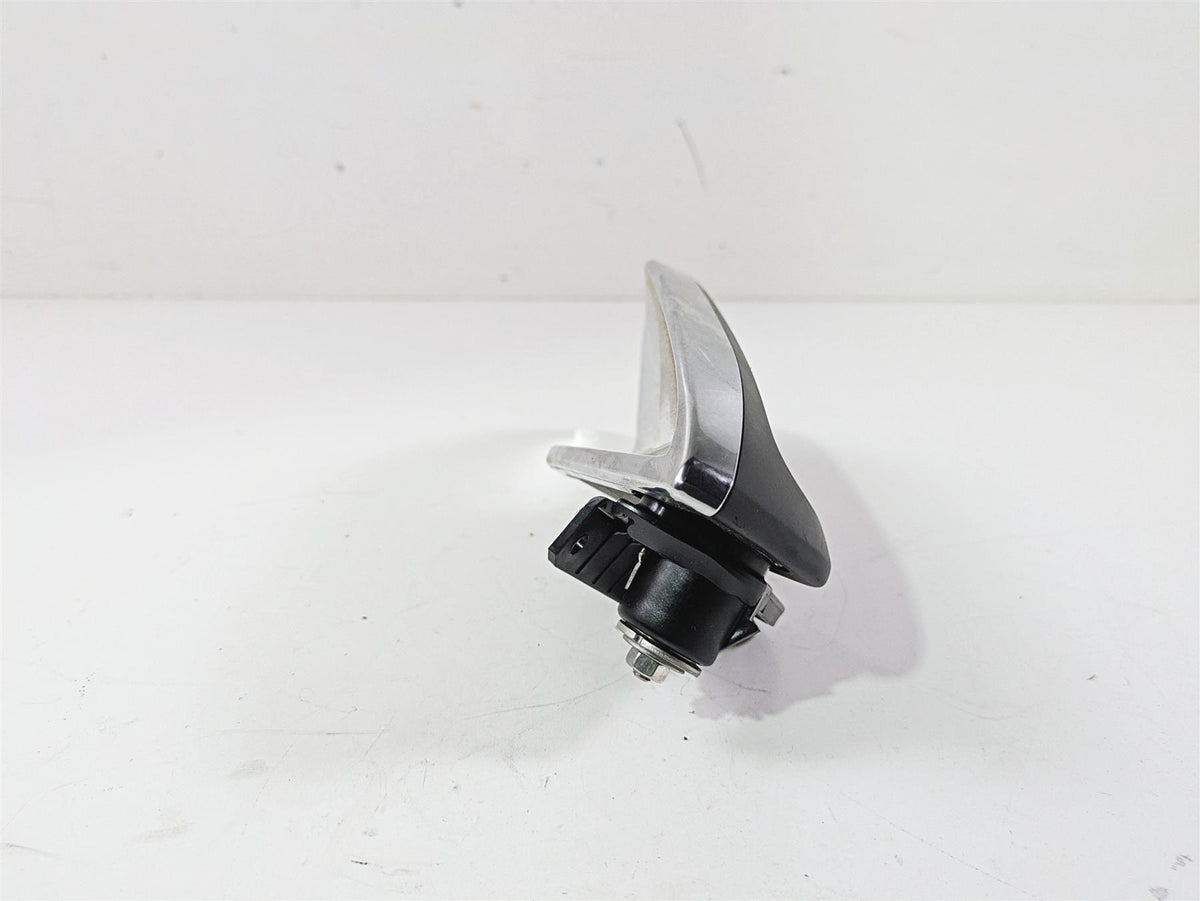 2014 BMW K1600 GTL K48 Left Front Wind Deflector 46637727533 {{ shop.shopifyCountryName }} - Mototech271