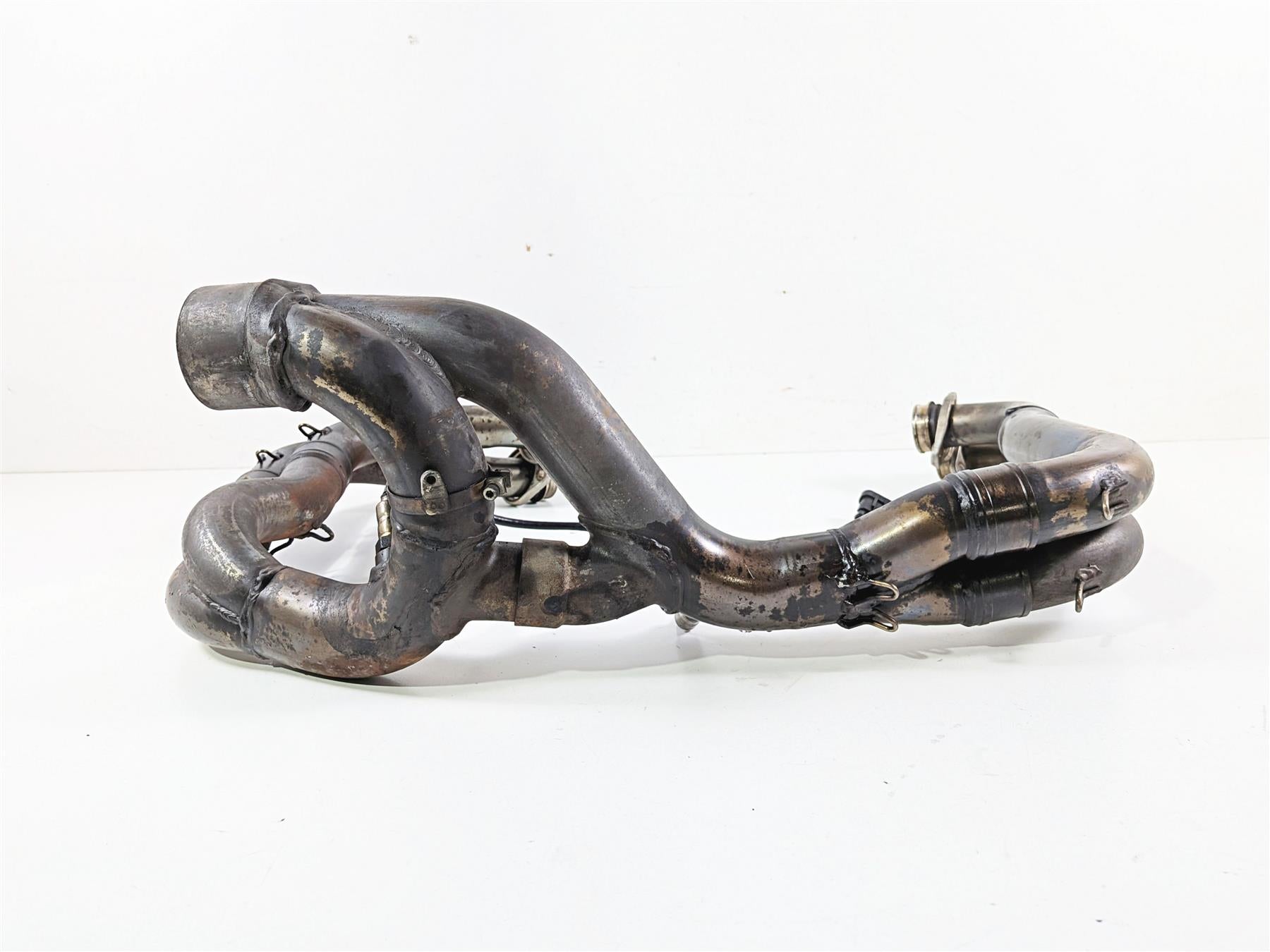 2018 Aprilia RSV4 RR Stock Exhaust Header Manifold Set 2B003106 {{ shop.shopifyCountryName }} - Mototech271