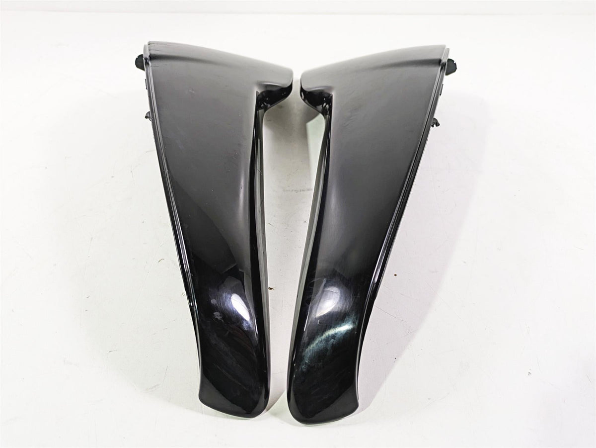 2006 Harley VRSCR Street V-Rod Radiator Side Cover Fairing Set 66166-06 66167-06 {{ shop.shopifyCountryName }} - Mototech271