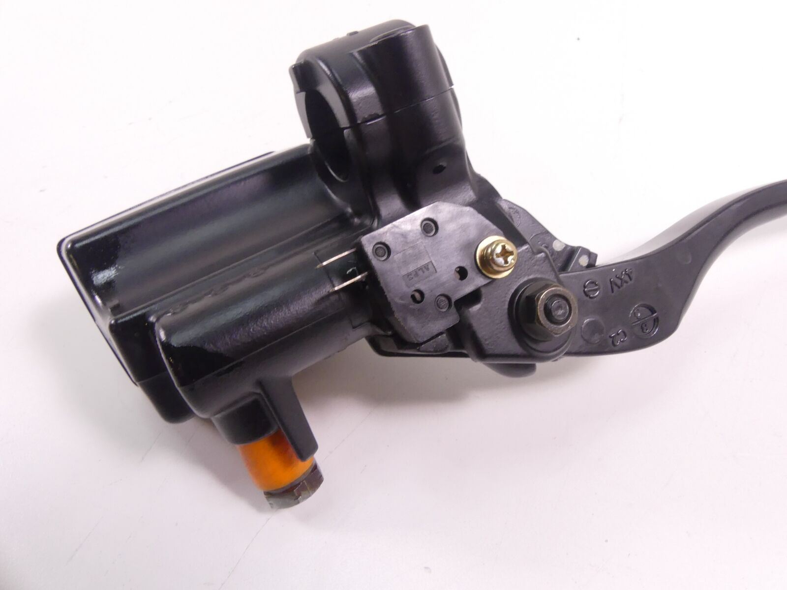 2006 Buell XB12SCG Lightning Front Brake Master Cylinder 1/2" N0200.02A8 {{ shop.shopifyCountryName }} - Mototech271