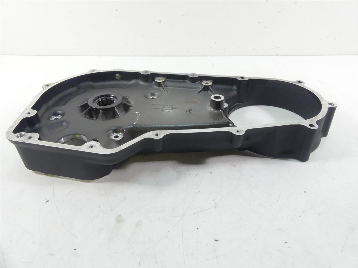 2017 Harley FLS Softail Slim Inner Primary Drive Clutch Cover 60681-06C {{ shop.shopifyCountryName }} - Mototech271
