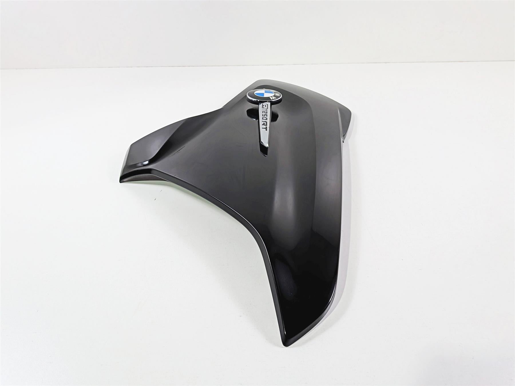 2023 BMW R1250RT RTP K52 Right Emblem Side Cover Fairings Set 540J 46638566228 {{ shop.shopifyCountryName }} - Mototech271