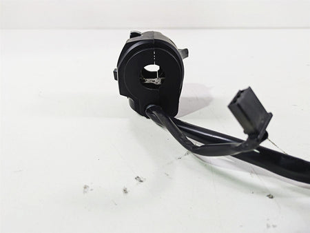 2023 Kawasaki EX400 Ninja Left Hand Turn Signal Control Switch 46091-0372 {{ shop.shopifyCountryName }} - Mototech271