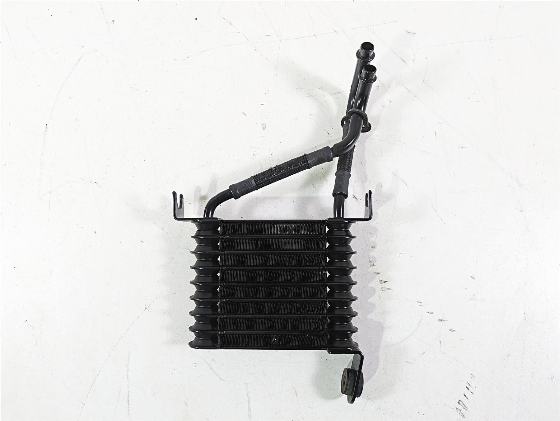 2018 Indian Chieftain Dark Horse Oil Cooler & Lines 1240964 {{ shop.shopifyCountryName }} - Mototech271