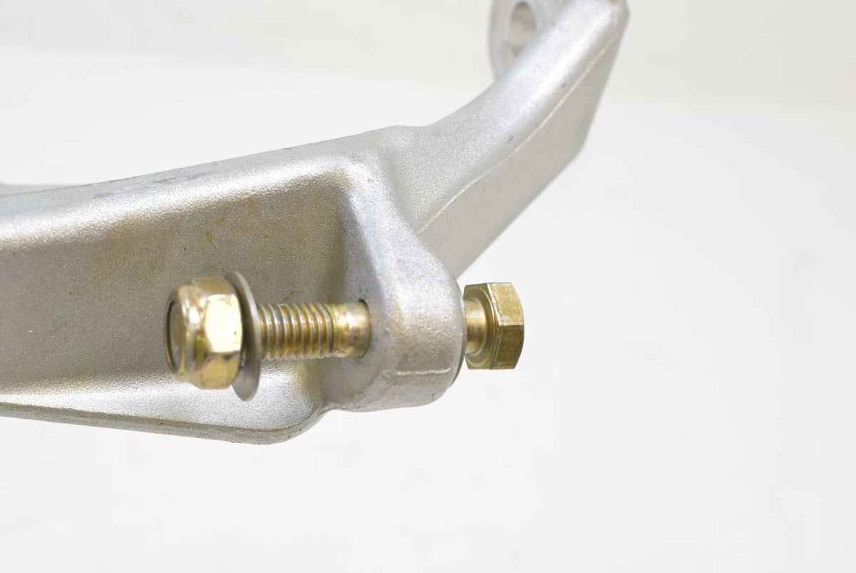 2009 Ski-Doo Summit Everest 800R PTEK Right Ski Skis Mount Hub {{ shop.shopifyCountryName }} - Mototech271