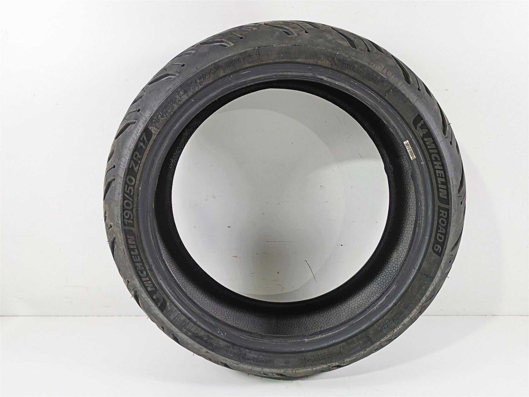 Used Rear Motorcycle Tire Michelin Road 6 190/50 ZR17 3528701847610