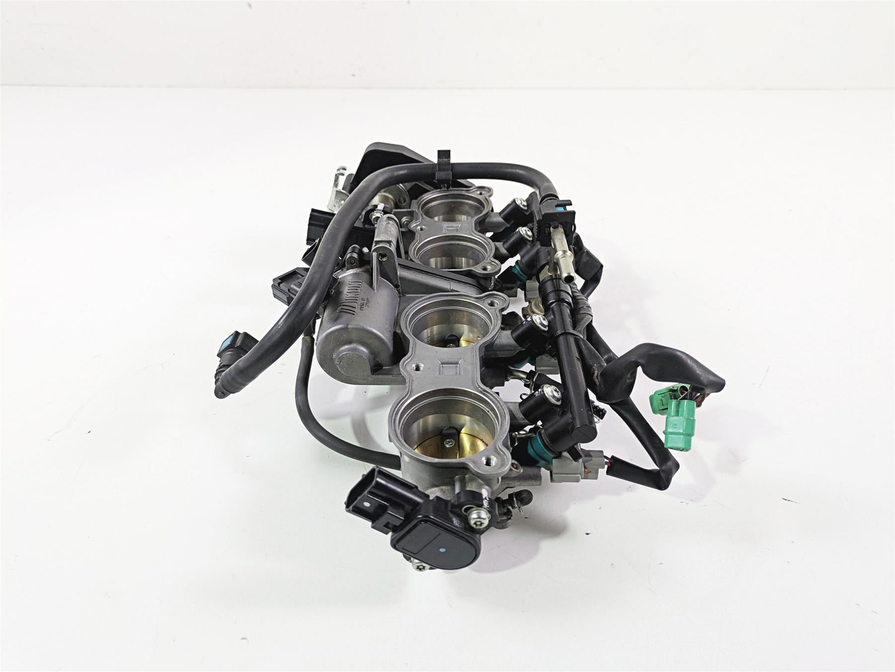 2014 Yamaha YZFR1 R1 RN22 Mikuni Throttle Body Bodies 1KB-13750-00-00 {{ shop.shopifyCountryName }} - Mototech271