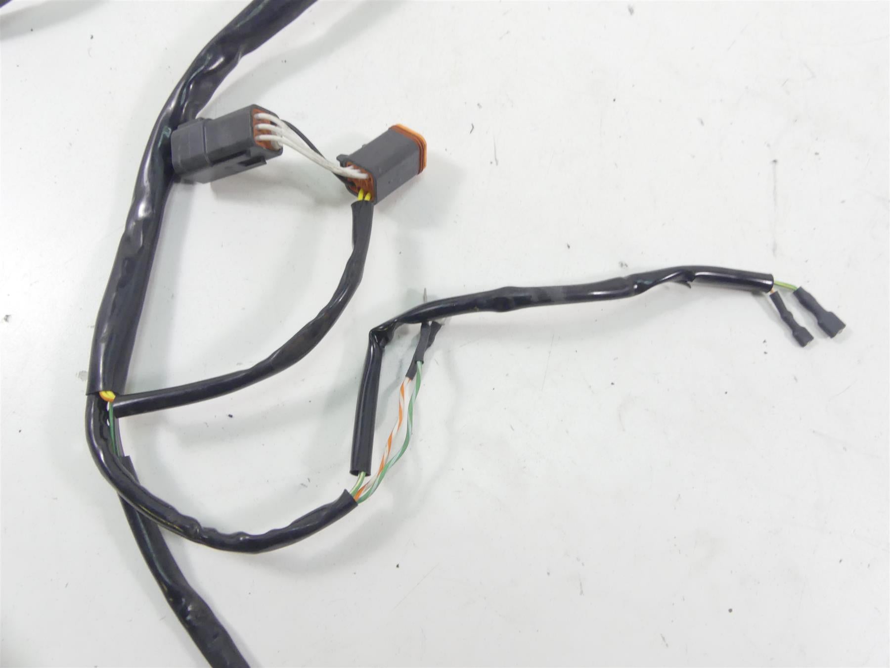 2007 Harley FLHTCU SE CVO Electra Glide Radio Audio Wire Harness 76604-07 {{ shop.shopifyCountryName }} - Mototech271